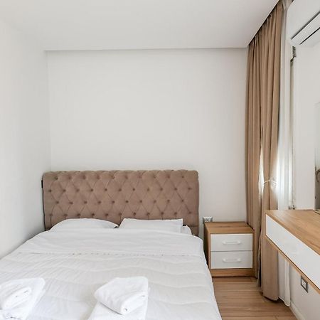 Premium Apartment In The Center 티라나 외부 사진