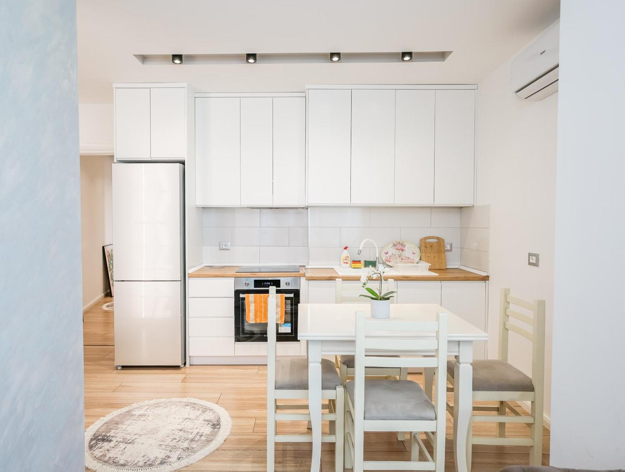 Premium Apartment In The Center 티라나 외부 사진